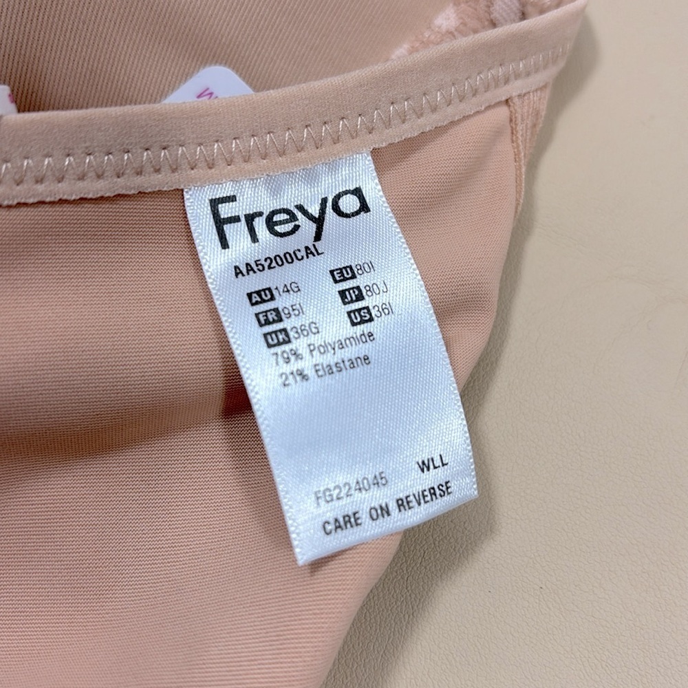 NWT FREYA  Full-Coverage Bra​​​​ - Picture 7 of 8
